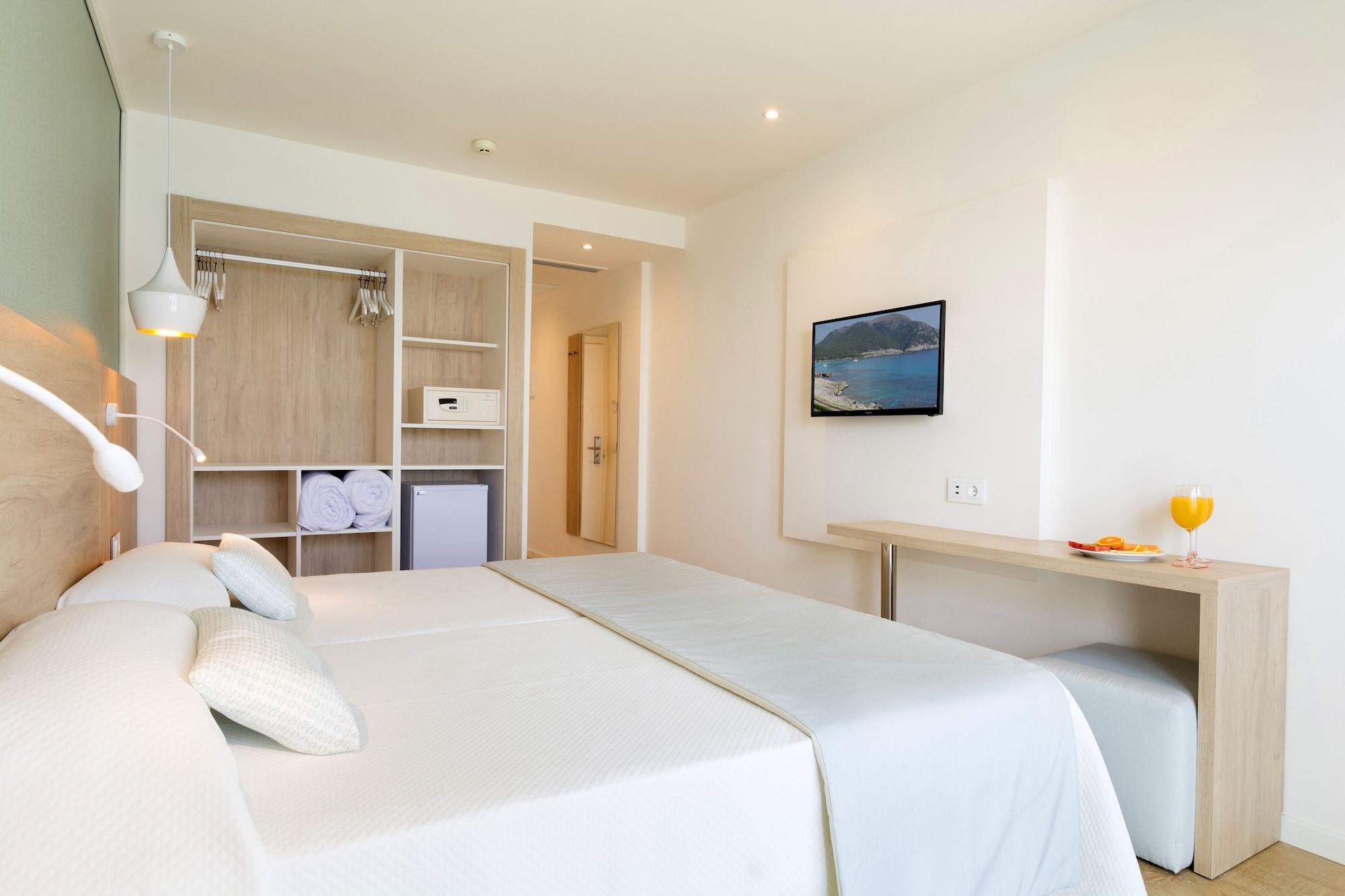 Hsm Regana - Adults Only Hotel Cala Ratjada  Bagian luar foto