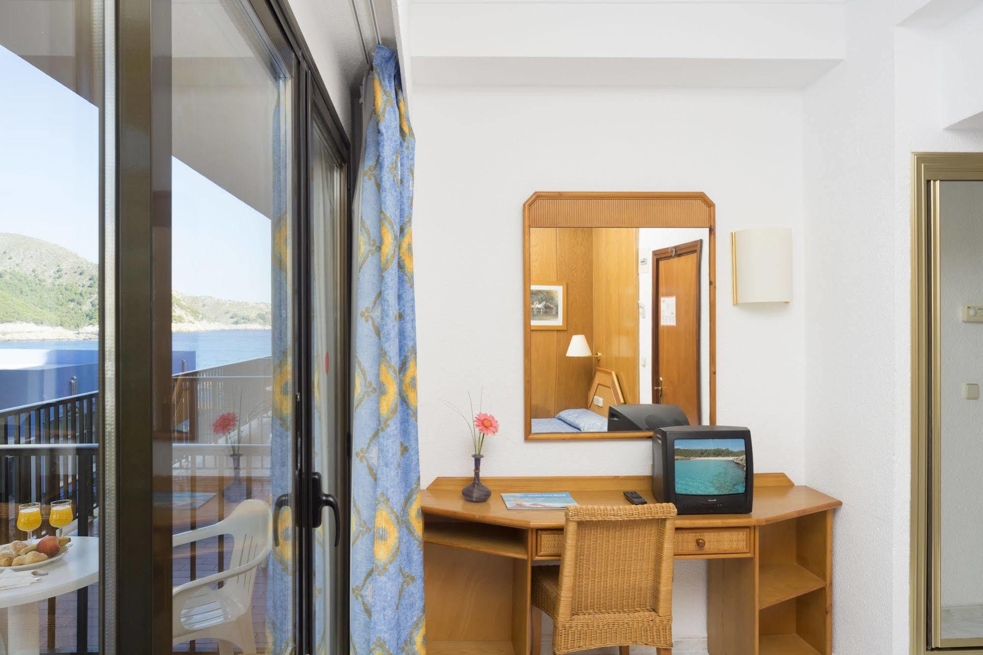 Hsm Regana - Adults Only Hotel Cala Ratjada  Bagian luar foto